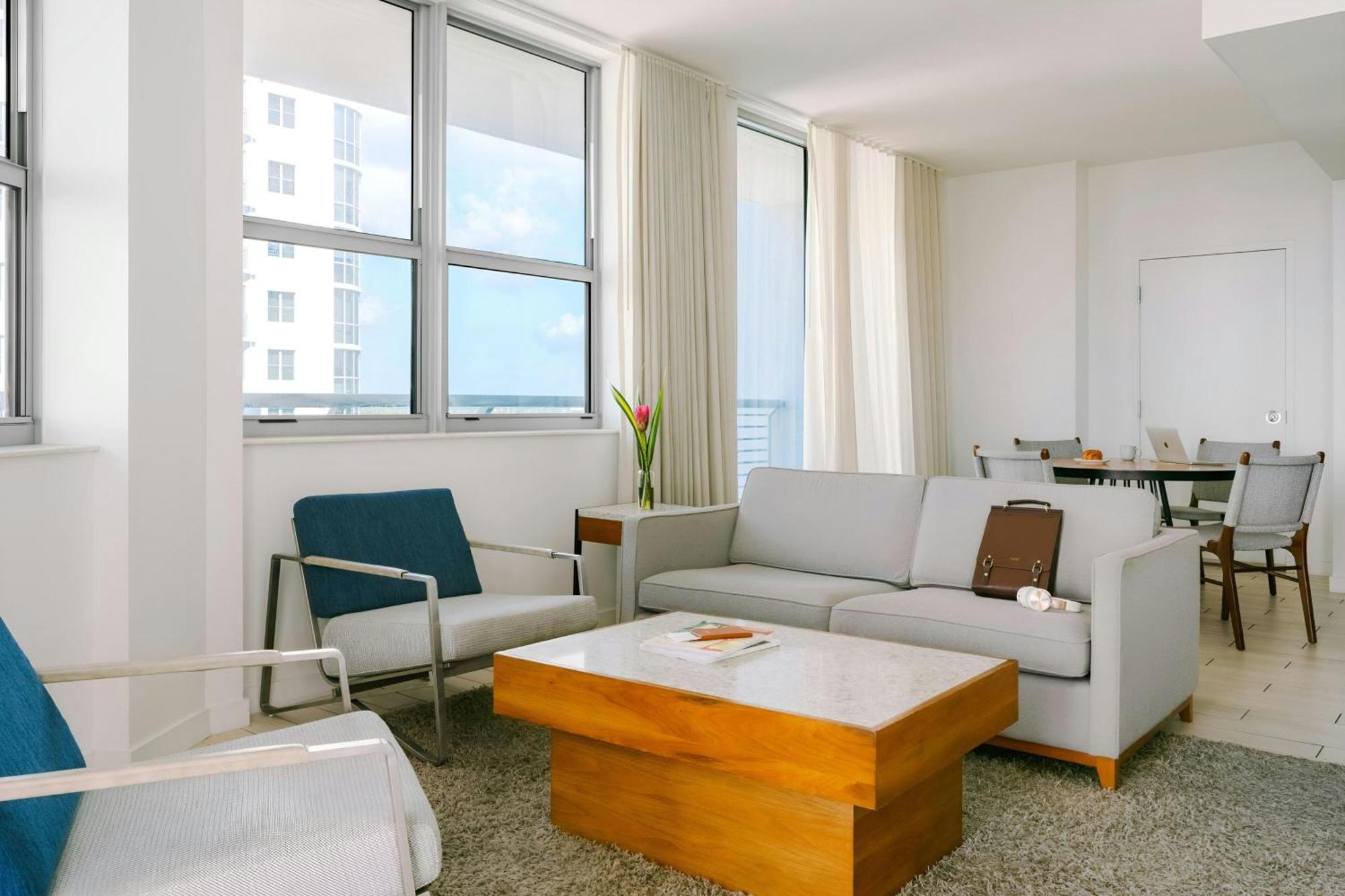 The Circ Hotel Hollywood, Sonder By Marriott Bonvoy Экстерьер фото