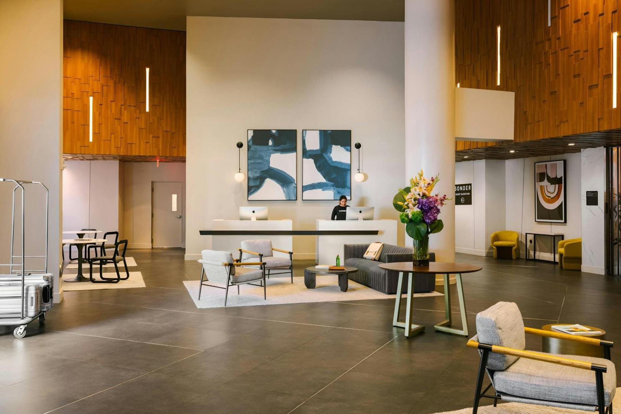 The Circ Hotel Hollywood, Sonder By Marriott Bonvoy Экстерьер фото