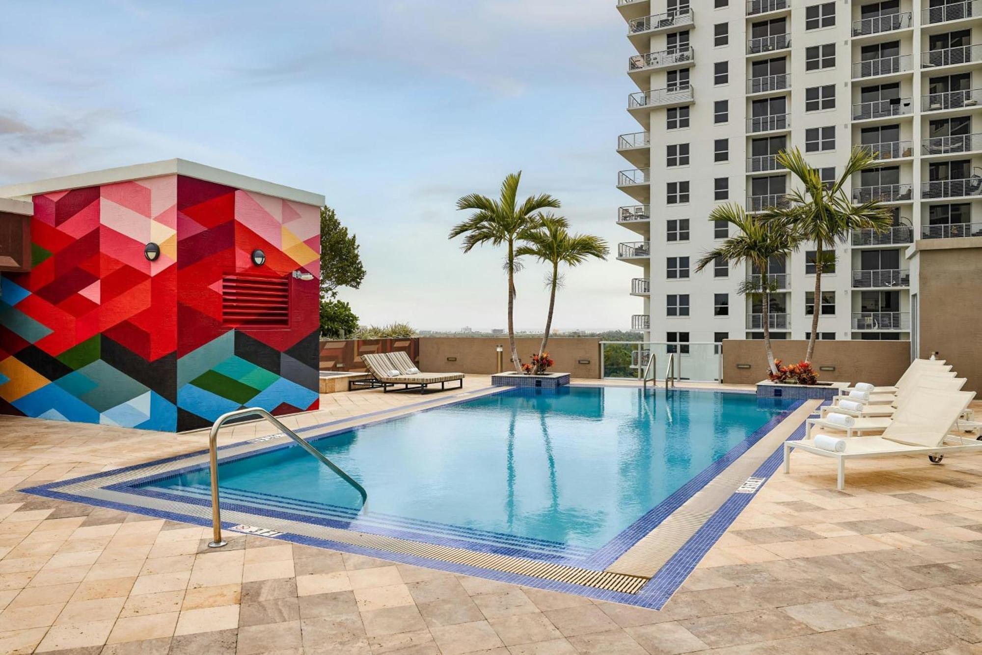 The Circ Hotel Hollywood, Sonder By Marriott Bonvoy Экстерьер фото